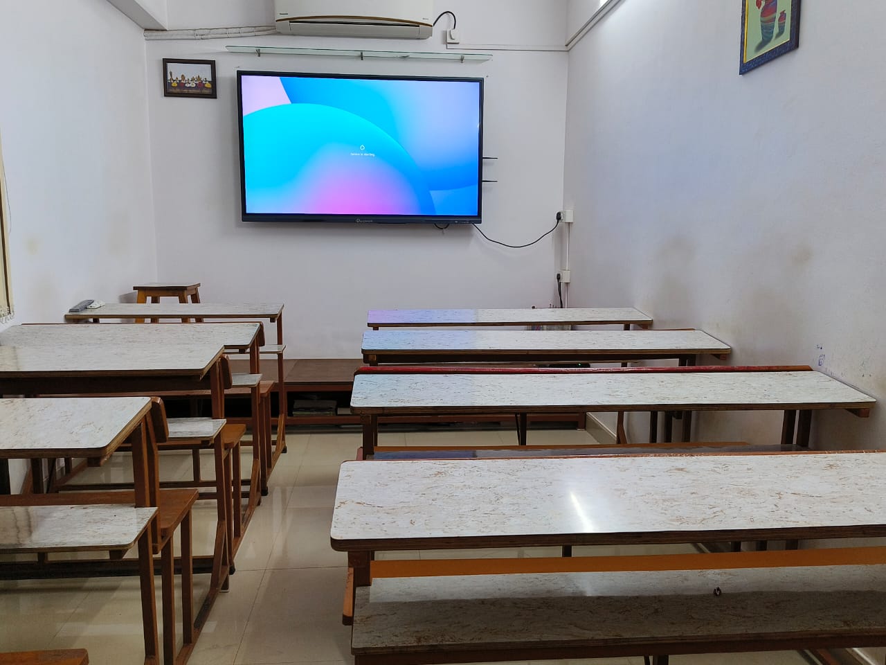 Modern AC Smart Classroom